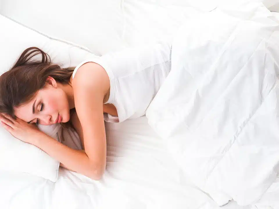 Le CBD et le sommeil comment il peut favoriser une nuit de repos réparatrice