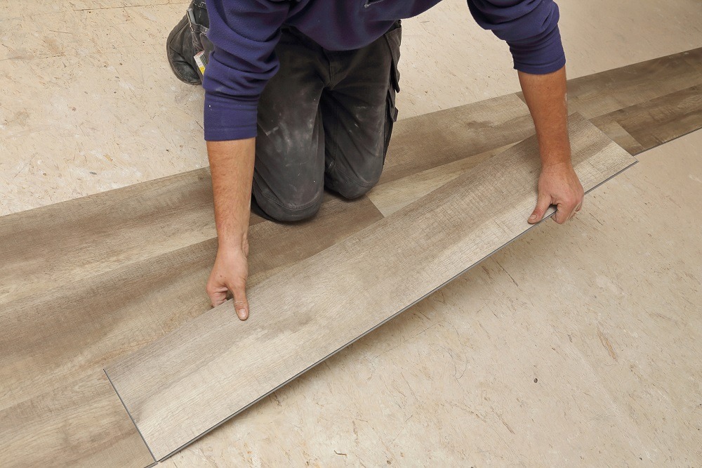 étapes pour poser les dalles soi-même